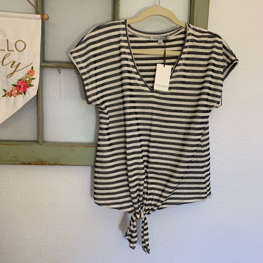 🎃 Green Envelope Striped Tee Front Tie Cropped
